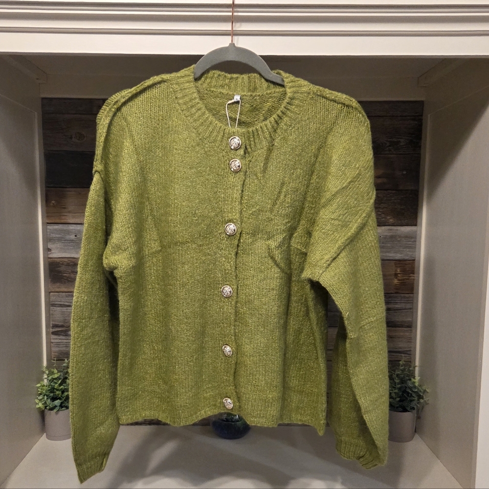 Fashion Chic Knit Button Up Cardigan W/ Balloon Sleeves & An Oversized Look!! - Picture 6 of 16
